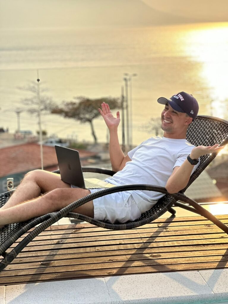 VACACIONES DE ENSUEÑO: ¡PARTICIPA CON GUSTAVO AJUDA!